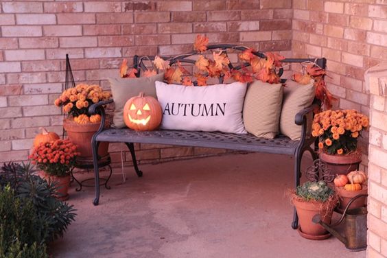 DIY Front Porch Decor Ideas for Fall