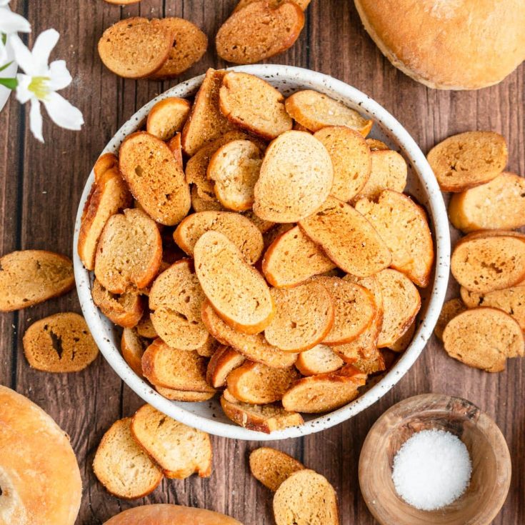 Image for Crunchy Homemade Bagel Chips